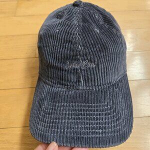 New Era | monochrome grey corduroy sporty adjustable baseball hat